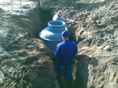 Kwiecień 2009 - studnia wodomierza #Kornelia #budowa