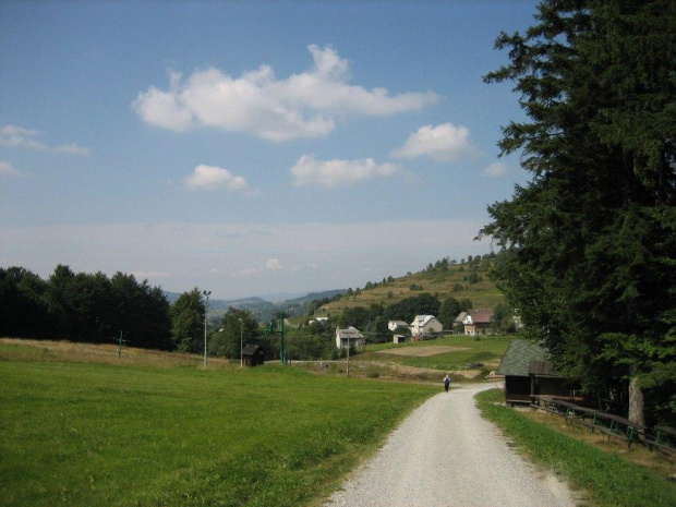 Skalité Serafínov - zejście do wsi od strony Zwardonia #Kysuce #Słowacja