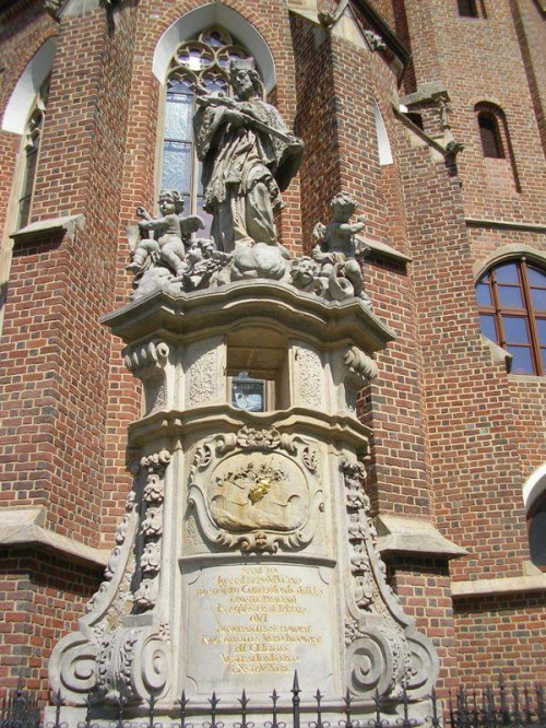 Wrocław Nepomuk przy kościele św.Macieja