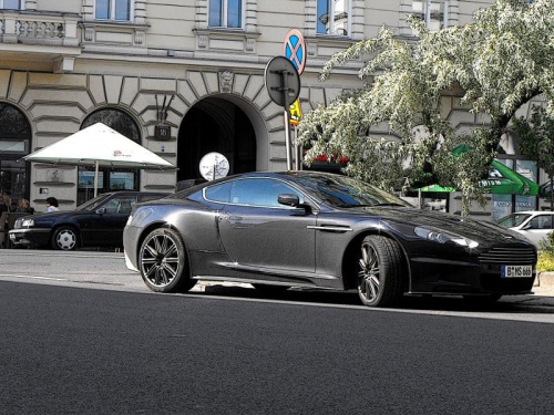 Aston Martin DBS