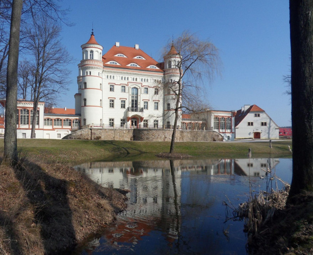 Pałac Wojanów #łomica #wiosna #wojanów