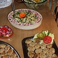 Posiłek po przyjeździe.
Przepisy do zdjęć zawartych w albumie można odszukać na forum GarKulinar .
Tu jest link
http://garkulinar.jun.pl/index.php
Zapraszam. #sałatka #JajkaFaszerowane #jedzenie #kulinaria #PrzepisyKulinarne