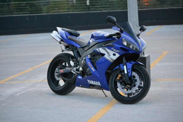 R1