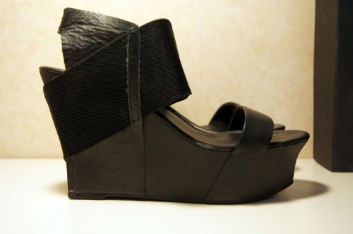 united nude buty t 37