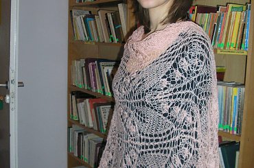 szal raspberry dream/ druty, kolor morelowy, włóczka alpaka #rękodzieło #szal #druty