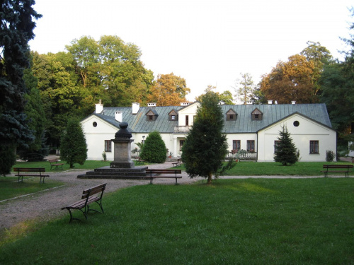 NAGŁOWICE dworek Mikołaja Reja