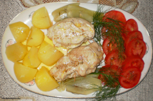 Kurczak z fenkułem z parowaru
Przepisy do zdjęć zawartych w albumie można odszukać na forum GarKulinar .
Tu jest link
http://garkulinar.jun.pl/index.php
Zapraszam. #kurczak #drób #fenkuł #KoperWłoski #parowar #gotowanie #jedzenie #kulinaria