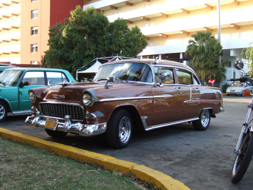 #Kuba #StarySamochód #oldtimer #Hawana #moto #turystyka #auto #samochód