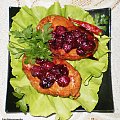 Piersi z kurczaka z karmelizowanymi na pikantnie wiśniami.
Przepisy do zdjęć zawartych w albumie można odszukać na forum GarKulinar .
Tu jest link
http://garkulinar.jun.pl/index.php
Zapraszam. #PiersiZKurczaka #drób #wisnie #OwoceJedzenie