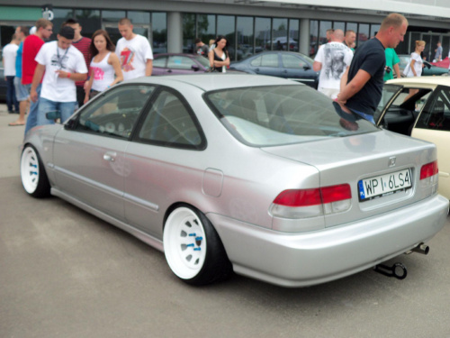 #BMW #hellaflush #honda #nissan #stance #Wrocław