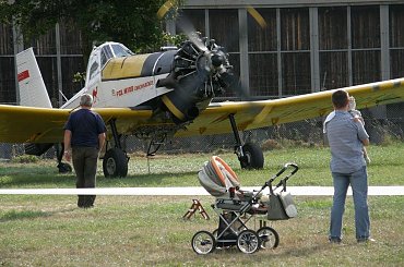 #samoloty #szybowce #PiknikLotniczy #spadochroniarze #paralotnie