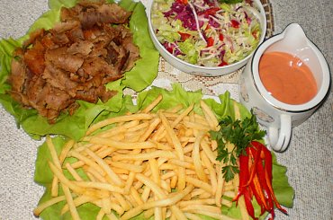 Kebab .
Przepisy do zdjęć zawartych w albumie można odszukać na forum GarKulinar .
Tu jest link
http://garkulinar.jun.pl/index.php
Zapraszam. #kebab #jedzenie #obiad #kulinaria #przepisy