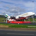 Model A380 Emirates przy wjezdzie na Heathrow #Emirates #A380 #airbus #heathrow #model