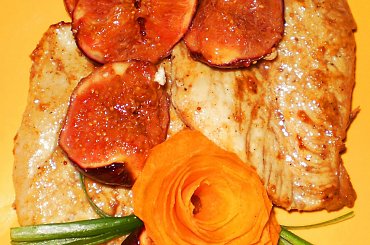 Figa z kurczakiem.
Przepisy do zdjęć zawartych w albumie można odszukać na forum GarKulinar .
Tu jest link
http://garkulinar.jun.pl/index.php
Zapraszam. #kurczak #PierśZKurczaka #owoce #figi #przekaski #jedzenie #kulinaria #gotowanie