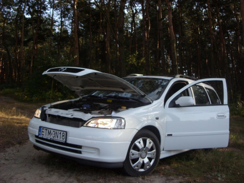 Opel Astra G Biały Caravan Tuning 1.4 Twinport