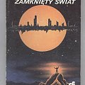 zamkniety swiat przod.jpg