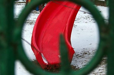 Zima wróciła by pokazać...język:) #Warszawa #Śródmieście #PlacZabaw #zjeżdżalnia #zima