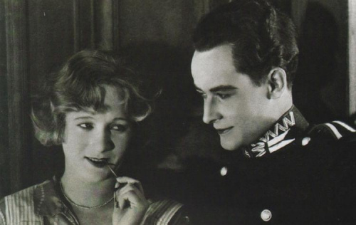 Aktorzy Maria Modzelewska i Zbigniew Sawan, zdjęcie z filmu " Przedwiośnie "_1928 r.