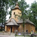 Zakopane -kościółek przy cmentarzu