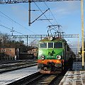 22.11.2008 (Czerwieńsk) EP07-361 oczekuje na odjazd z pociągiem pośpiesznym Bachus rel.Zielona Góra - Gdynia Gł.