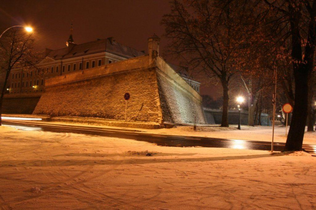 Zimowy Rzeszów nocą, Zamek