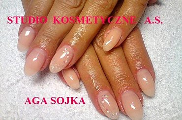 #tipsy #zelowe #akrylowe #paznokcie #manicure #pedicure #MakijazPermanentny #debica