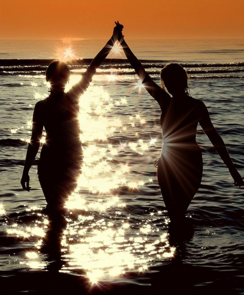 słoneczna kąpiel #slonce #ludzie #morze