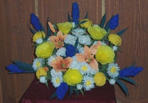 kwiaty z bibuły na Dzień Matki1 #artystyczne #bibułkarstwo #bukiety #chrzest #dekoracje #dekoratorstwo #DlaBabci #DlaCiebie #DlaMamy #DlaTaty #DoBiura #DoRestauracji #DzieńMatki #ekologiczne #imieniny #kartki #kompozycje #komunia #krepina #kwiaty