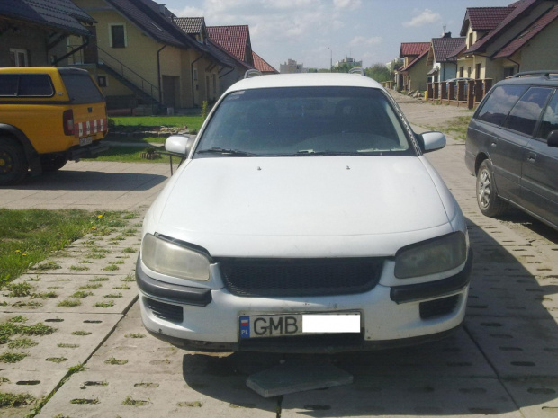 #auto #omeba #opel #samochód #uszkodzony