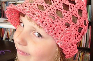 Ada w nowym kapelusiki .... #czapeczka #szydełko